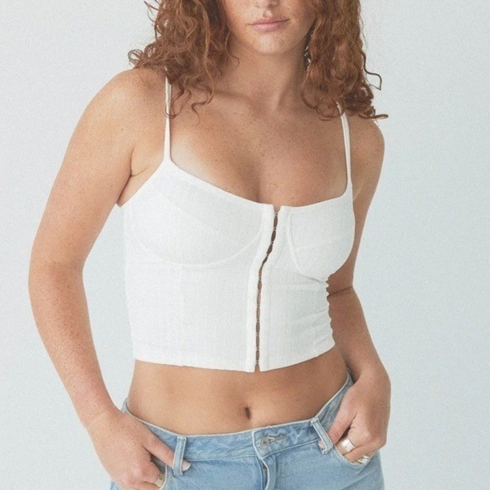Klassy Network Ribbed Corset Brami White Hook and Eye Cropped Cami Top Small
